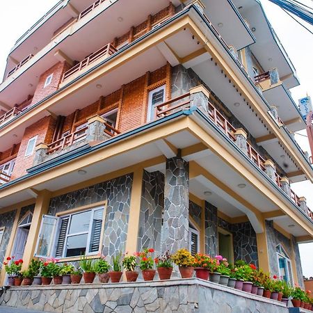 Hotel Olympus Pokhara Extérieur photo