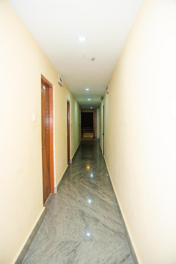 Hotel Olympus Pokhara Extérieur photo