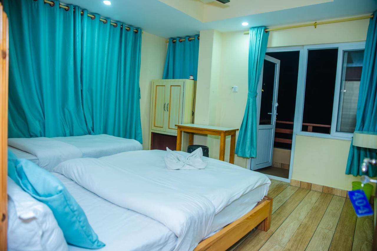 Hotel Olympus Pokhara Extérieur photo