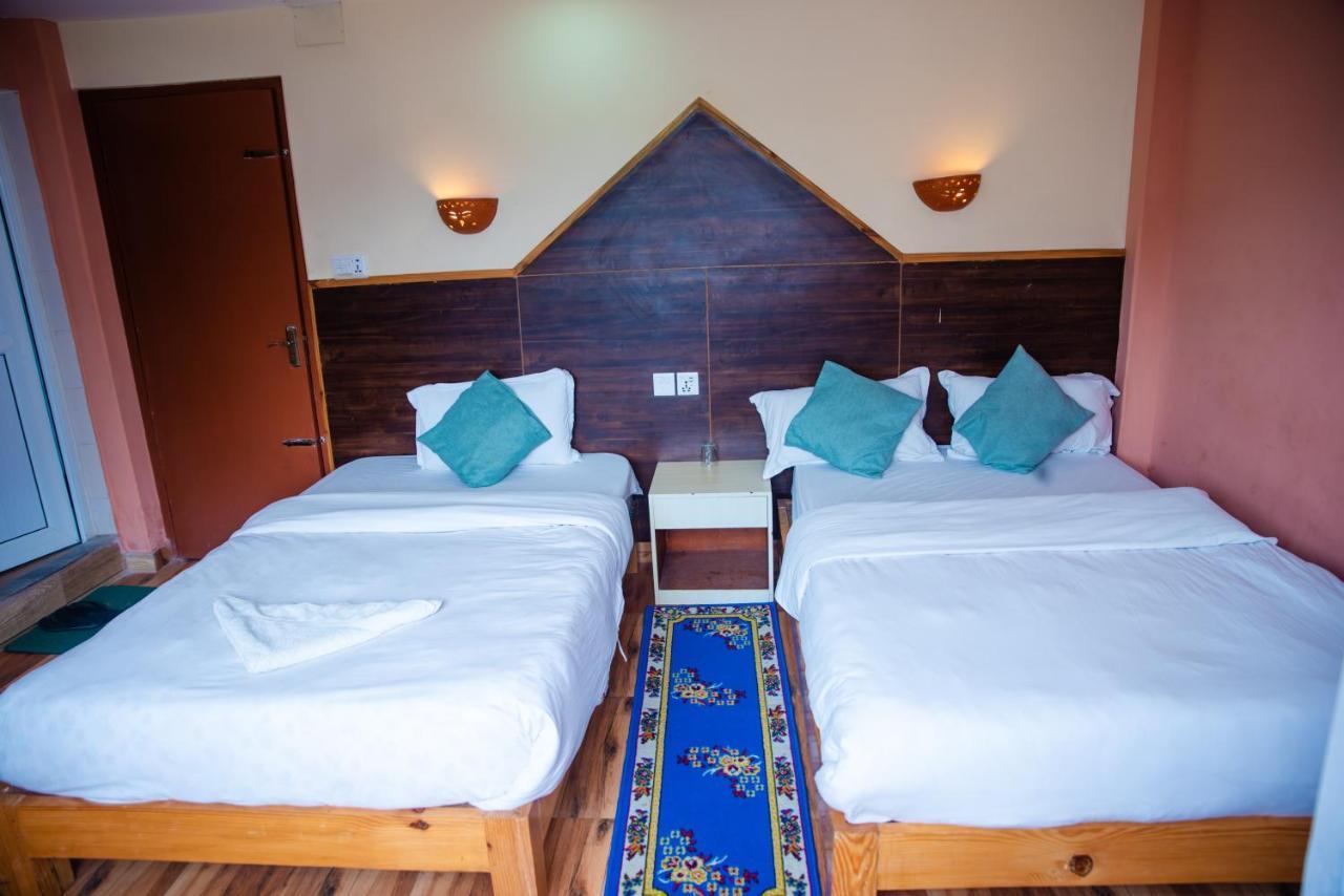 Hotel Olympus Pokhara Extérieur photo